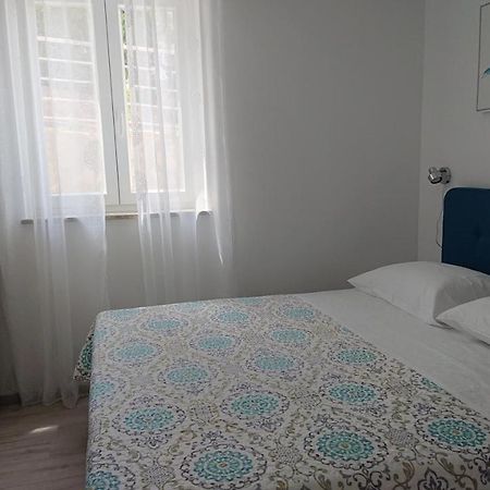 Roza Apartamento Cres Exterior foto