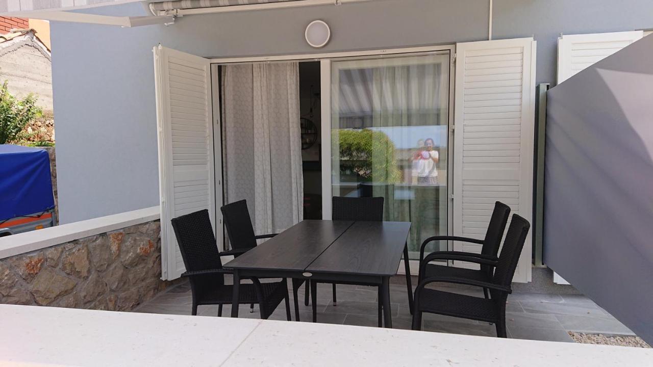 Roza Apartamento Cres Exterior foto